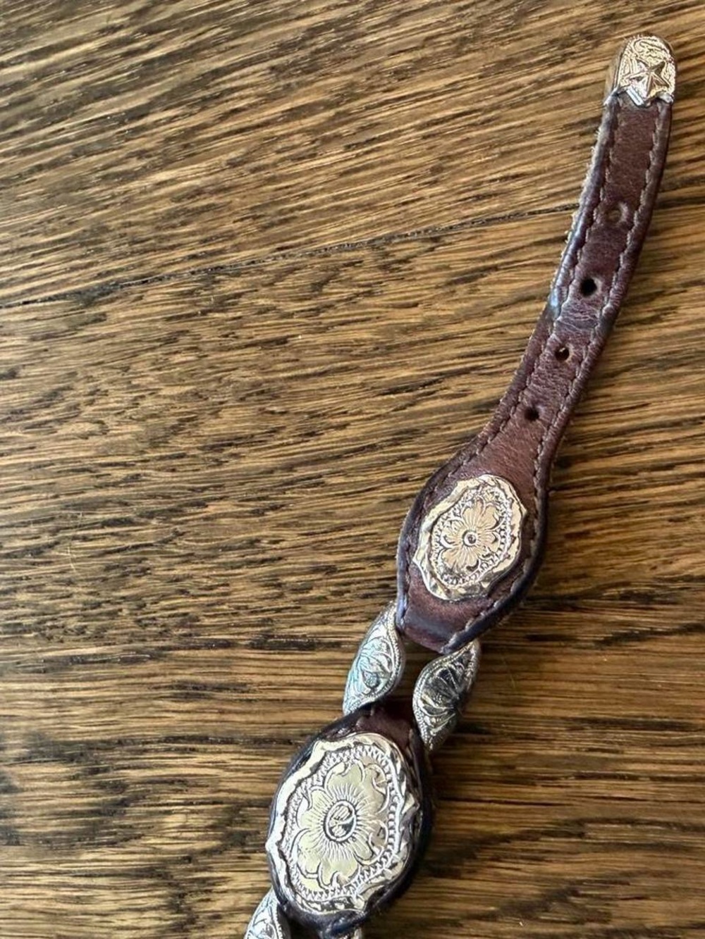 Vintage Brown Leather Bracelet with Silver Details - Picture 4 of 8